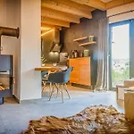 Modern With Sauna Near Thuringian Forest تسيلا-ميليس